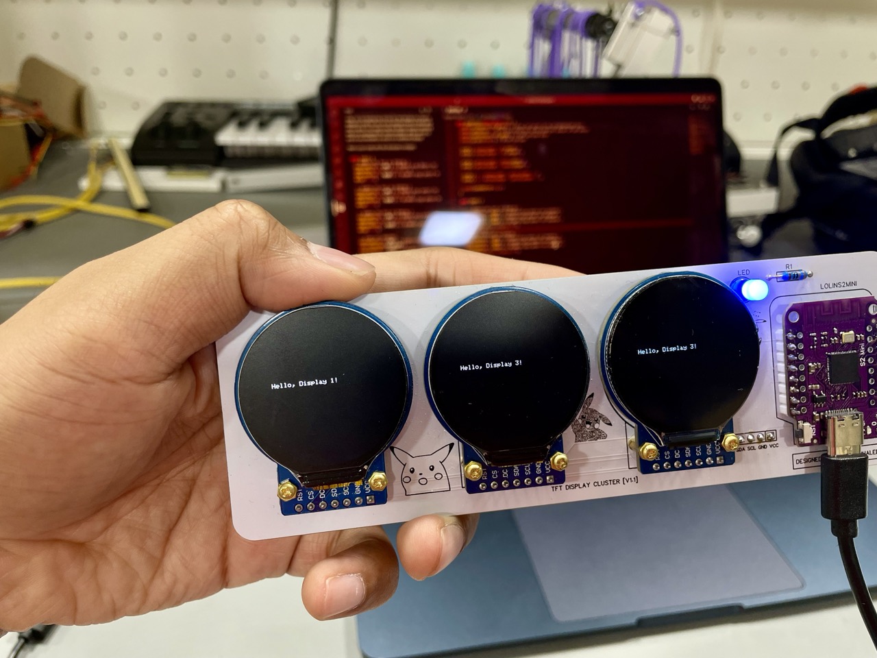 Troubleshooting display cluster